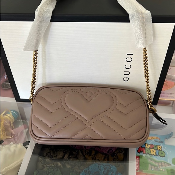 🆕💯% Auth Gucci Calfskin Matelasse Mini GG Marmont Chain Crossbody Bag - Picture 7 of 7